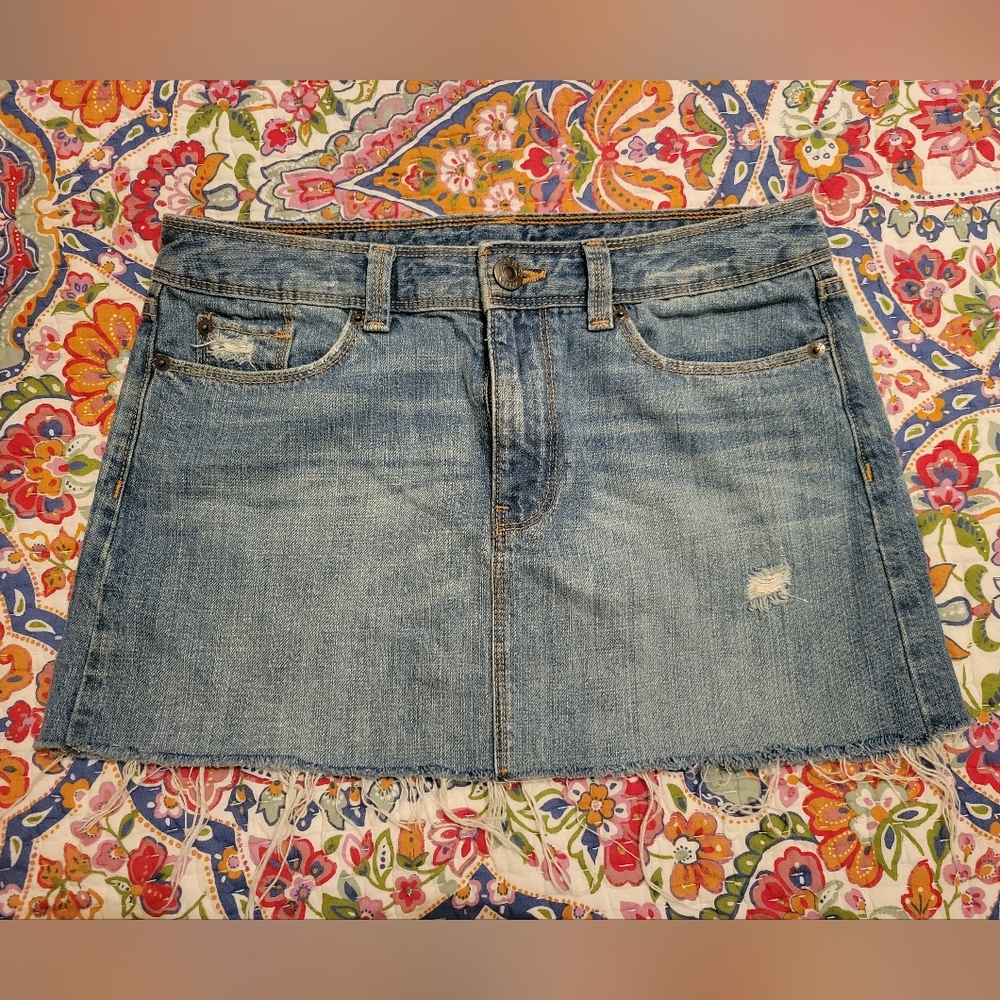 Vintage Y2K Cutoff Denim Mini Skirt Low Rise